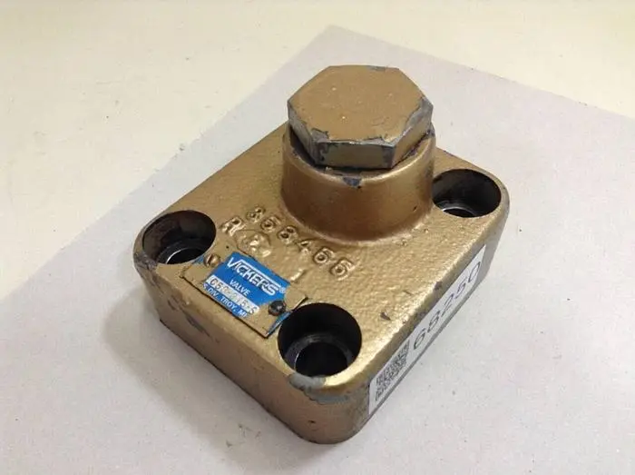 Used VICKERS C5G 815 S8 Valves/Fittings Michigan US | Ideal Machinery #699606