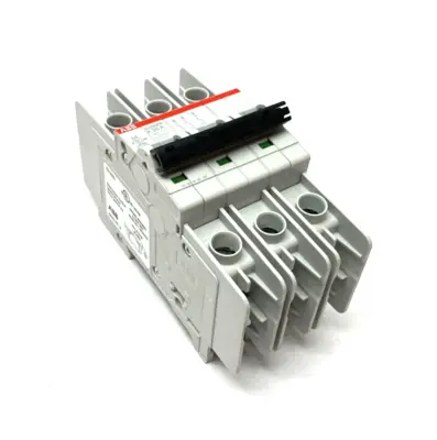 Used ABB 2CDS273327R0547, SU203PR-K35A Circuit Breakers Michigan US | Maverick Industrial Sales #1455705