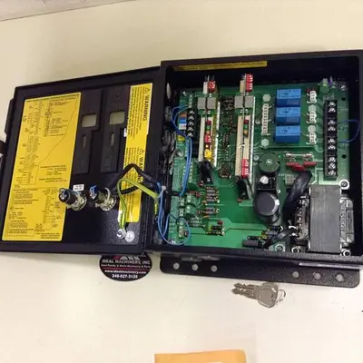 USED BANNER ENGINEERING MSCC-2L2M
