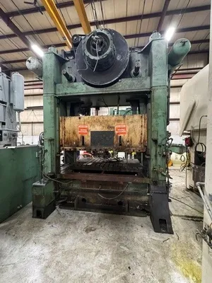 1990 VERSON S2-300-96-54T Straight Side Mechanical Stamping Presses | Rygate LLC (6)