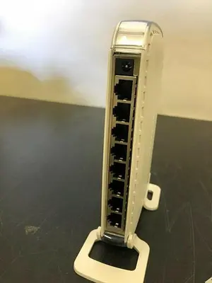 NETGEAR  8 PORT GS608