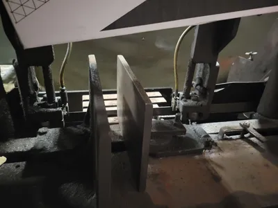 1998 W.F.WELLS W16-2 Horizontal Band Saws (Semi-Automatic) | Myers Technology Co., LLC (2)