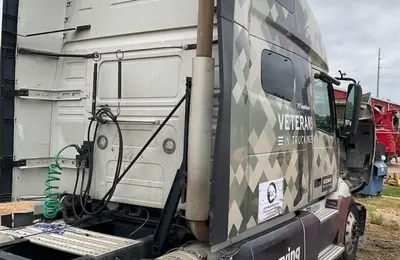 USED 2019 VOLVO VNL64T760