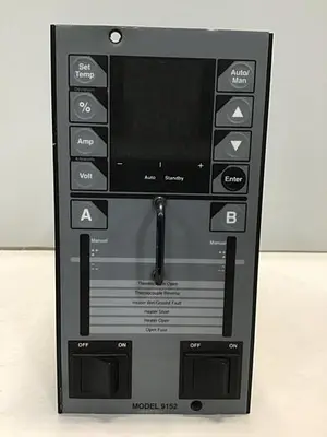USED HUSKY 9152