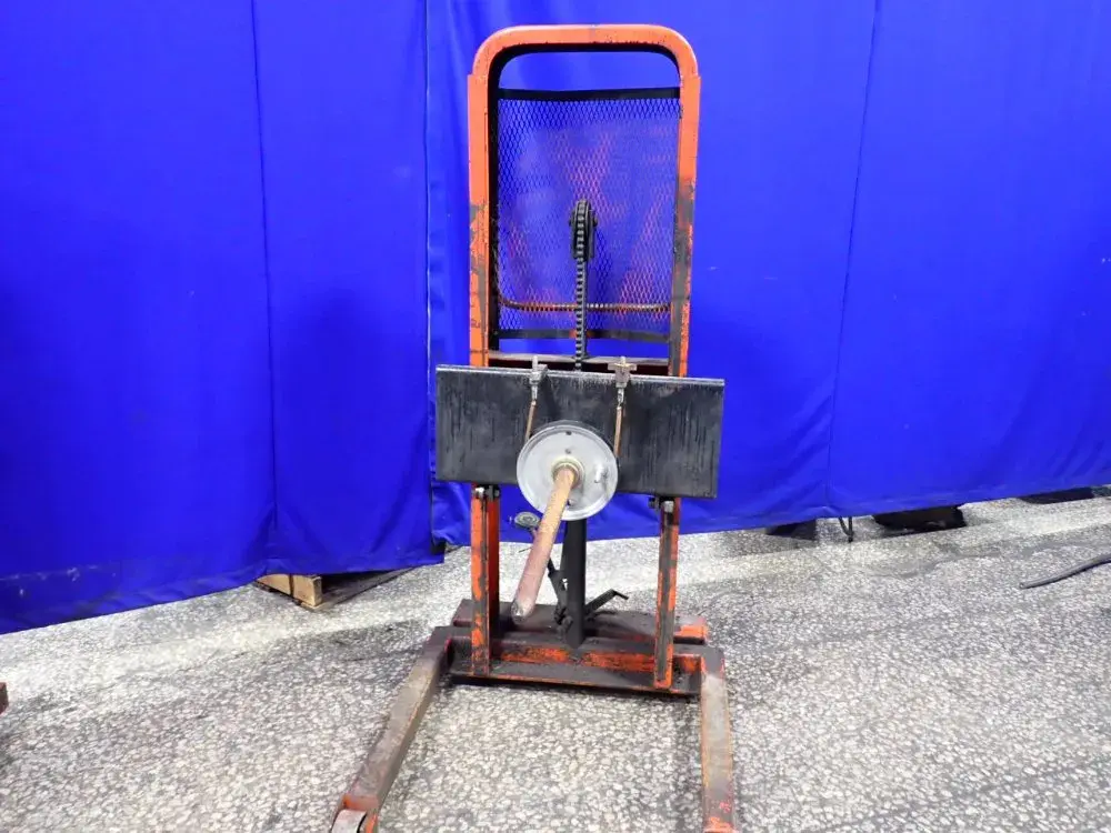 USED ENGINEERING COMPANY INC. M452