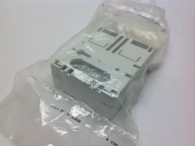 New | in-Stock HELLERMANN TYTON DUAL SURFACE MOUNT BOX Misc Industrial Equipment | Maverick Industrial Sales #1108358