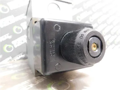 USED REXROTH 4WE10E31/CW110N9DAL