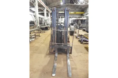 Used _UNKNOWN_ _UNKNOWN_ Liquid Propane Forklifts Ohio US | Thompson Auctioneers #1370772