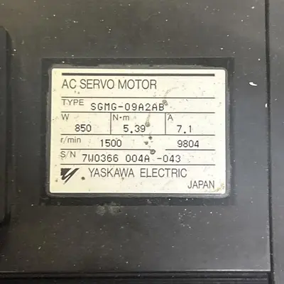 USED YASKAWA SGMG-09A2AB