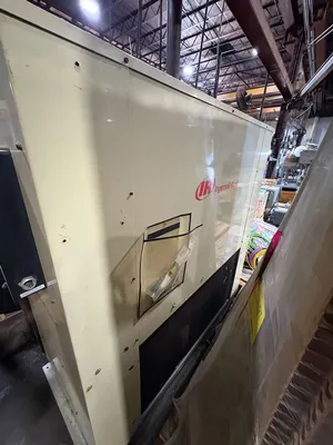 USED INGERSOLL-RAND D2720INA400