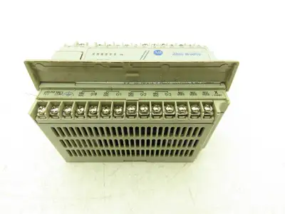 Allen Bradley 1761-L10BWA MicroLogix 1000 Programmable Controller Ser F FW 1.1