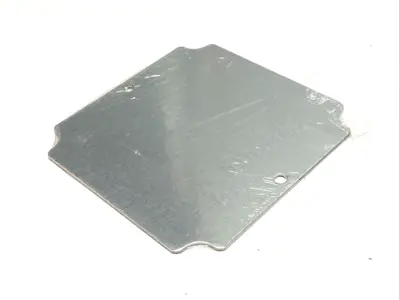 USED BUD INDUSTRIES STEEL INTERNAL PANEL 4.9"X4.9"X0.06" LOT OF 4