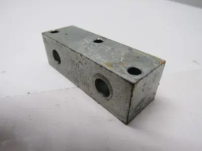 New | in-Stock LINCOLN INDUSTRIAL _UNKNOWN_ Valves/Fittings | Arrow Industrial #627048