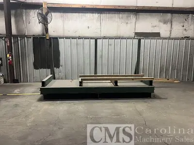 USED PICTURETALLY BOOTH WITH SCALE