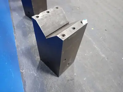 8" X 9 1/2" V-block