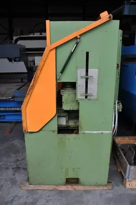 USED EISELE VA O-HY-UNIVERSAL 428