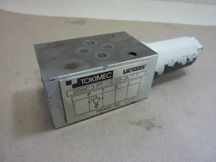 Used VICKERS DGMC3PTBW20JAS9 Valves/Fittings Michigan US | Ideal Machinery #608394