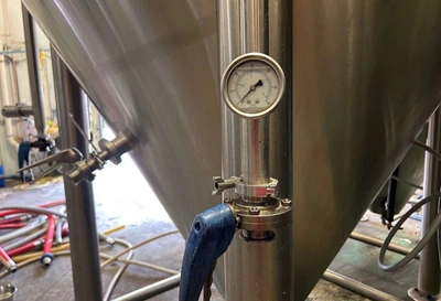 60 BBL(1,860 Gallons)  Glycol Jacketed & Insulated Unitank Fermenter