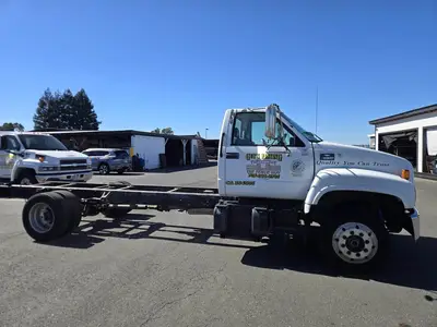 Used 2000 CHEVROLET KODIAK C6500 Cab Chassis trucks California US | Ben Kaplan Equipment #1545382