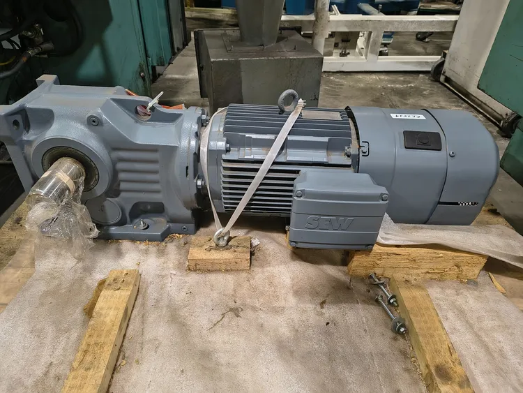 Used SEW-EURODRIVE K87 DRL160M4BE20/TF/AG7W Motors (misc) South Carolina US | ESS Industrial Equipment Sales #926404