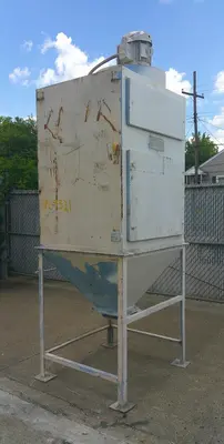 SPC9321  Dust Collector 300 sq.ft. Sternvent Co. shaker type dust collector 7.5 hp fan