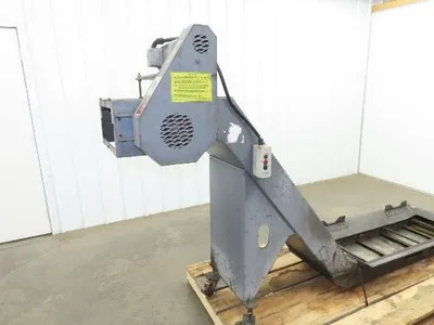 Shin Myung Magnetic Chip Conveyor with Drag Chain Scraper 14"x51" Infeed 220V
