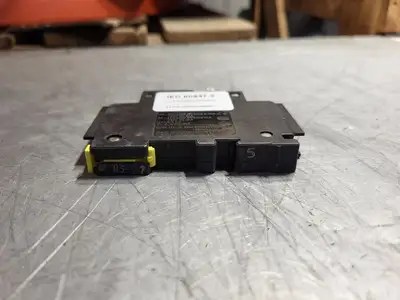 NEW CIRCUIT BREAKER INDUSTRIES QL18KM01