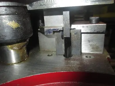 0609-230 Artos Back Flywheel Terminal Cut-Off Press, Model AE 42755