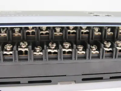 Mitsubishi Melsec  AJ65BTB2-16D CC-link Input Unit 24Vdc 7mA