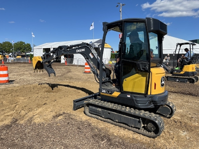 USED 2025 Deere 26P-TIER