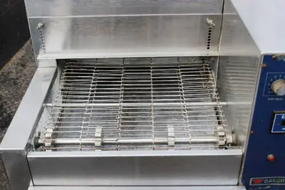 Bakers Pride APC18 Electric Countertop Commercial NSF Conveyor Oven
