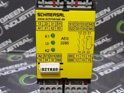 Schmersal AES 2285-24V Safety Relay Used