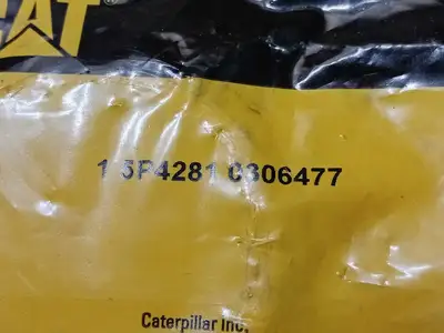 NEW CATERPILLAR 5P-4281
