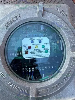 USED ADALET XJHAGCH N4  ELECTRICAL POWER CONTROL UNIT W/ PEPPERL+FUCHS SERIES 2000