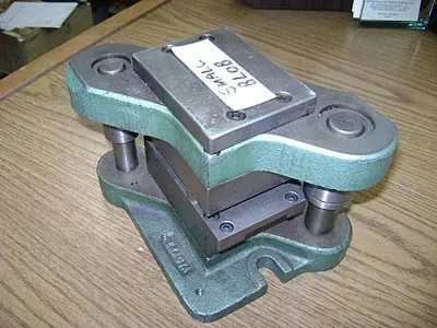1949-390 STAMPING PRESS TOOL & DIE SET TO MAKE SMALL BLOB