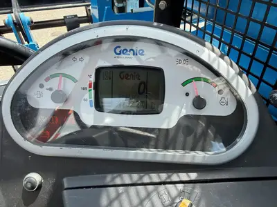 USED 2018 GENIE GTH-5519