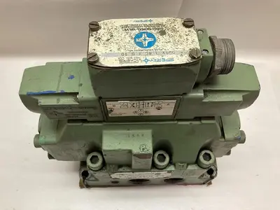 USED VICKERS F3-DG5S-8-2C-WB-10