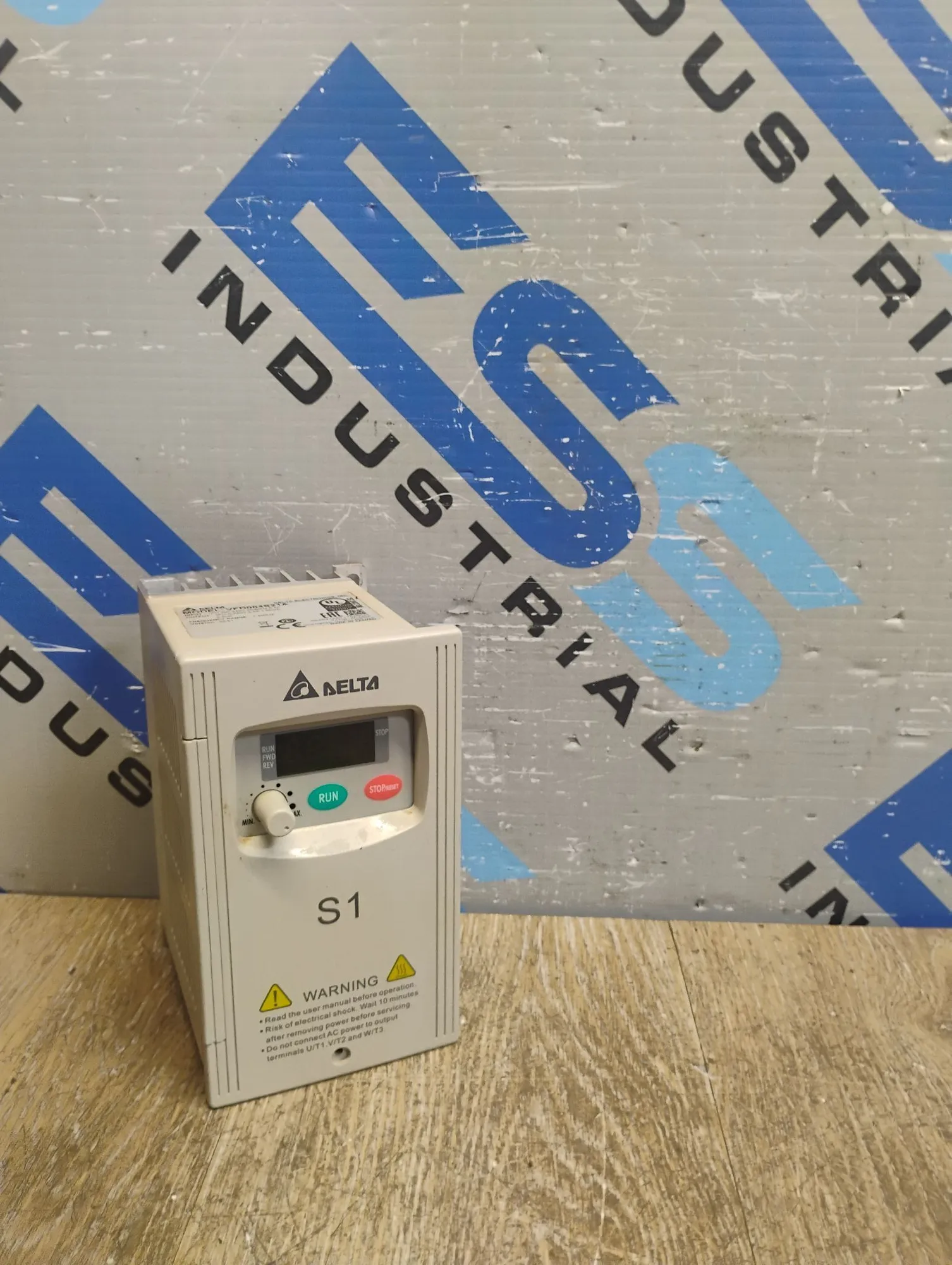 USED DELTA VFD004S21A