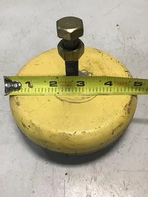 USED METAL FABRICATOR LEVELING PAD
