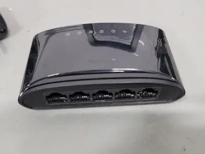 USED D-LINK DES-1005E