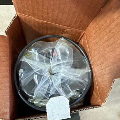 NEW Vickers 02-102536