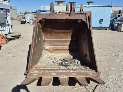 USED 2003 KOMATSU PC600LC-6