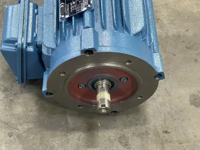 1.5 hp, 230/400 volts, 2880 rpm, 90S Electric Motor