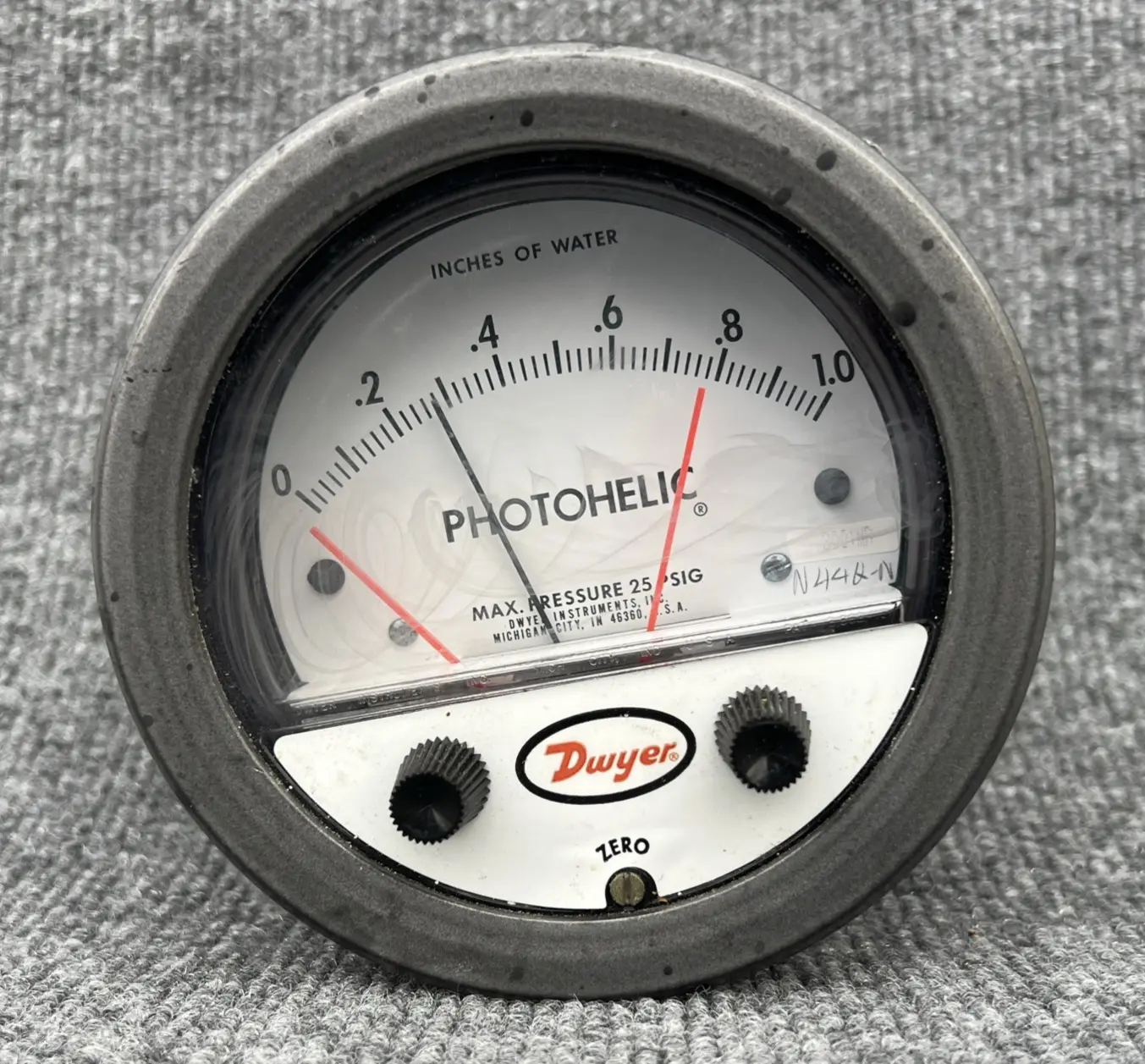 Used Dwyer 3001MR Pressure Switches California US | Davliegogo LLC #1705824