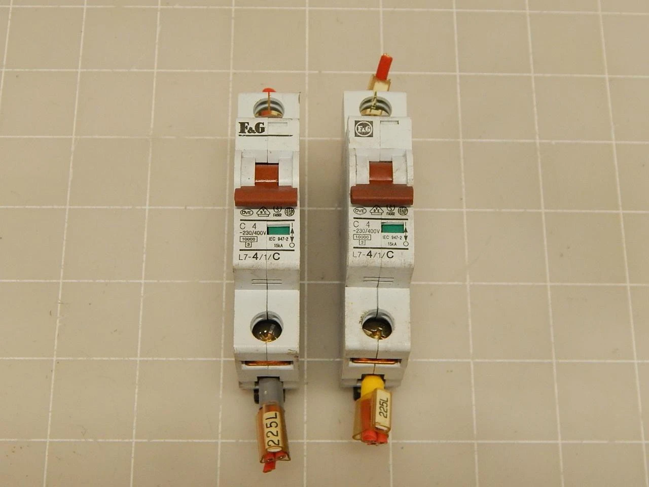 Used F&G _UNKNOWN_ Circuit Breakers | OCO Industrial #1686756