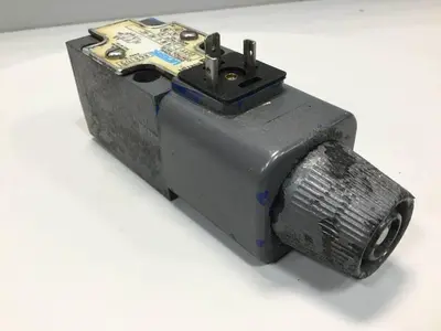 USED VICKERS DG4V32AMUH940