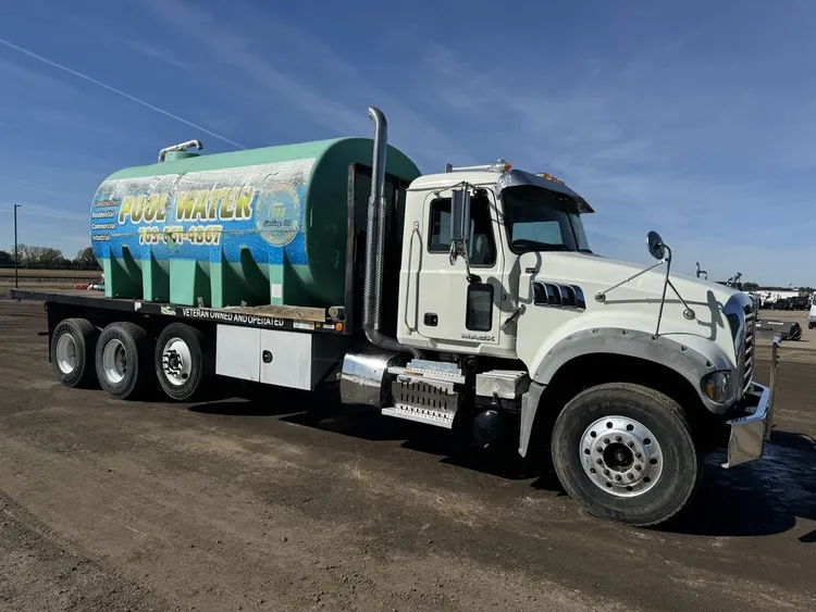 Used 2016 MACK GRANITE Tanker trucks Minnesota US | Carco Truck & Equipment #1514181