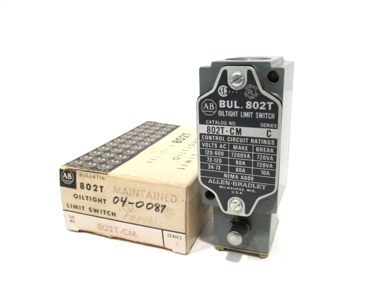NEW ALLEN BRADLEY 802T-CM LIMIT SWITCH 802TCM