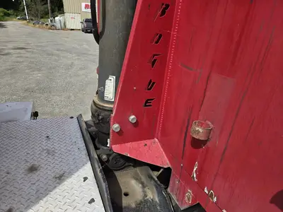 USED 2014 PETERBILT 365