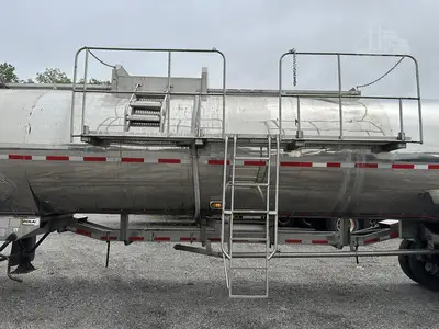 Used 1999 POLAR _UNKNOWN_ Tanker Trailers Indiana US | Lakeshore Equipment Sales #1546611